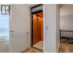 Laundry room - 3887 Gulfview Dr, Nanaimo, BC V9T6E2 Photo 10