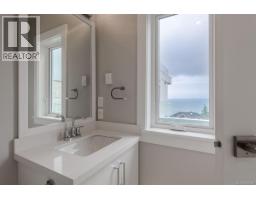 3887 Gulfview Dr, Nanaimo, BC V9T6E2 Photo 32