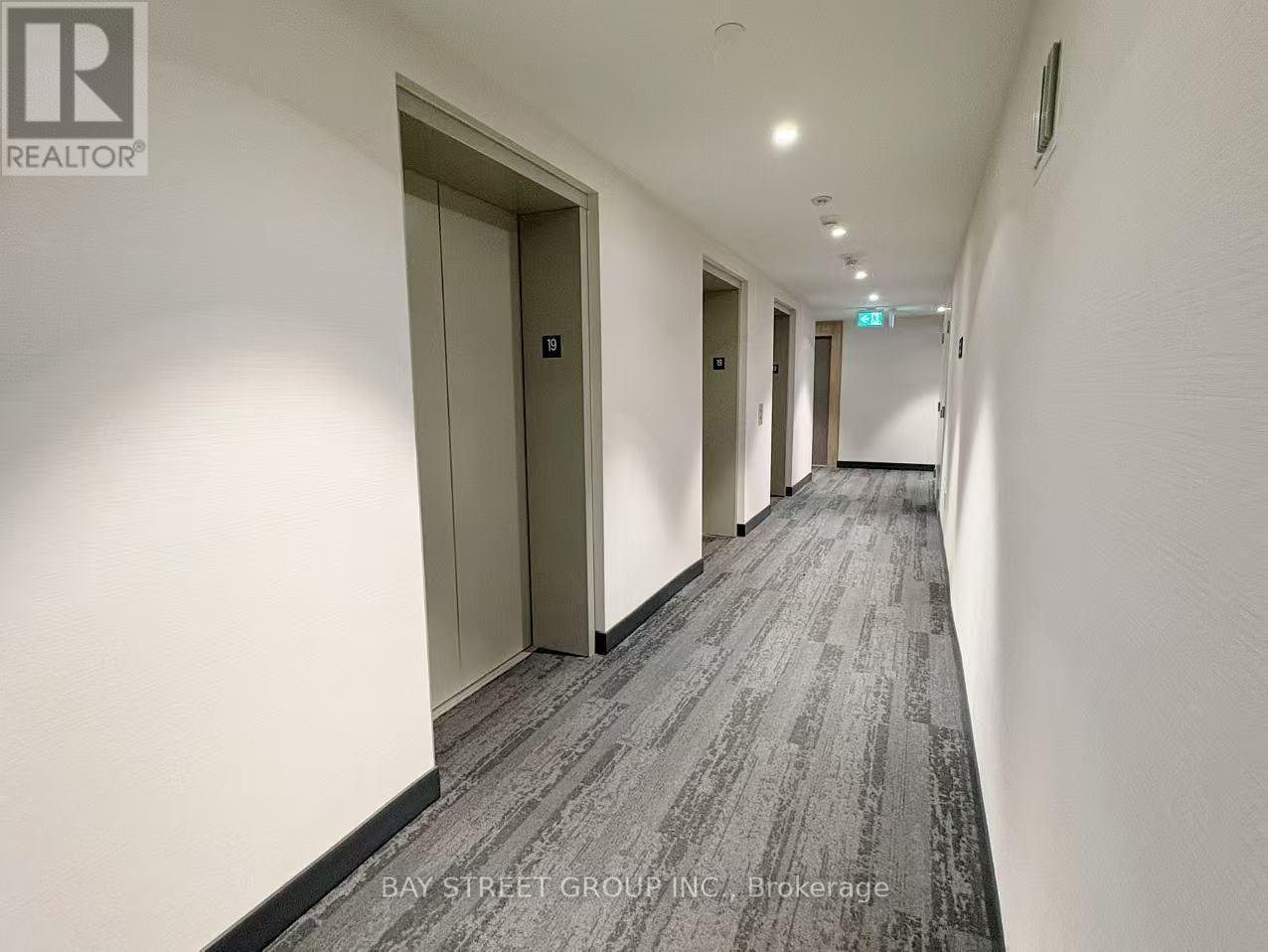 #1904 65 MUTUAL STREET - 7