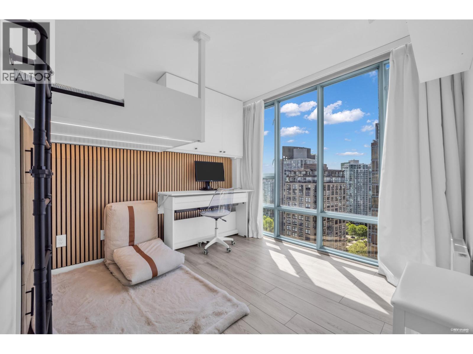 2 Bed, 2 Bath House for Sale in Vancouver – 2802 930 CAMBIE STREET, Vancouver – MLS# R3123550 - Image 23