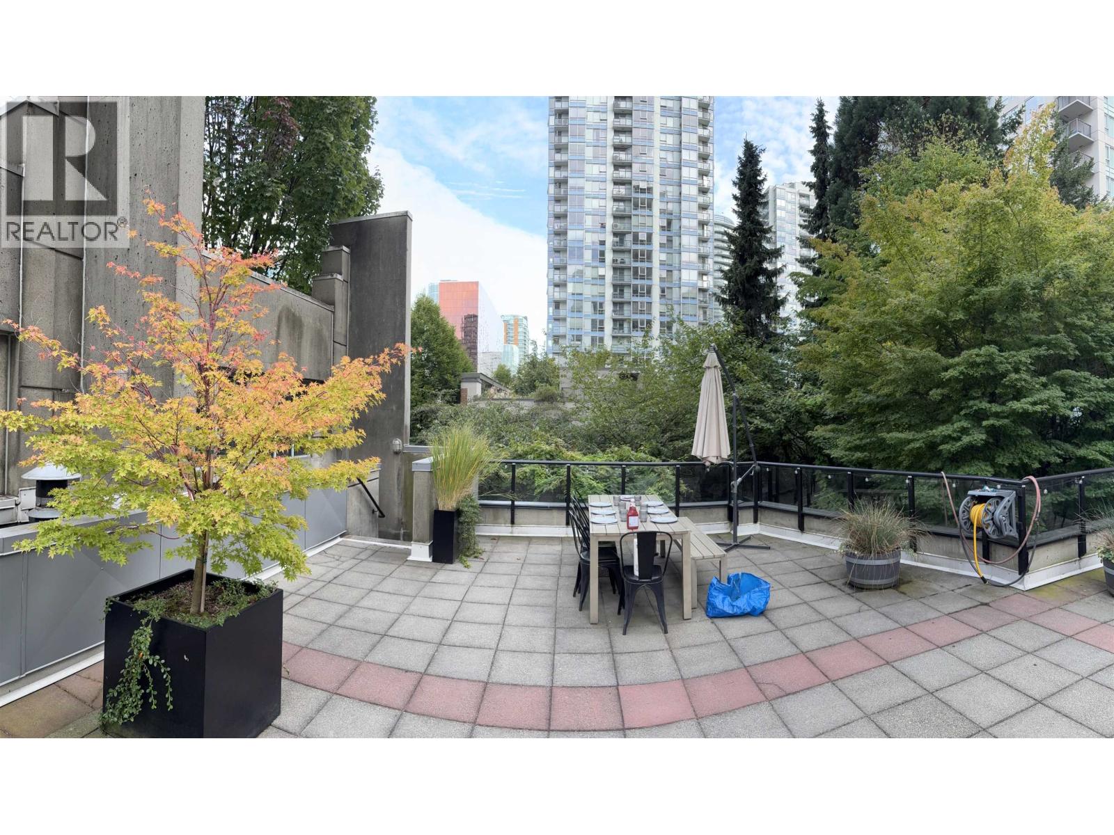 2 Bed, 2 Bath House for Sale in Vancouver – 2802 930 CAMBIE STREET, Vancouver – MLS# R3123550 - Image 34