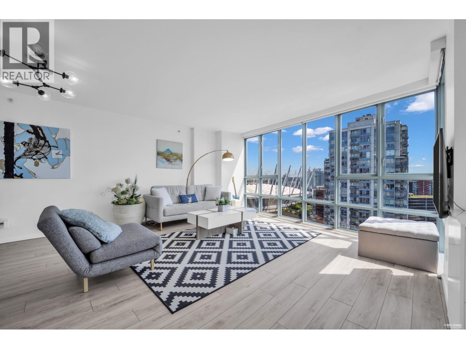 2 Bed, 2 Bath House for Sale in Vancouver – 2802 930 CAMBIE STREET, Vancouver – MLS# R3123550 - Image 6