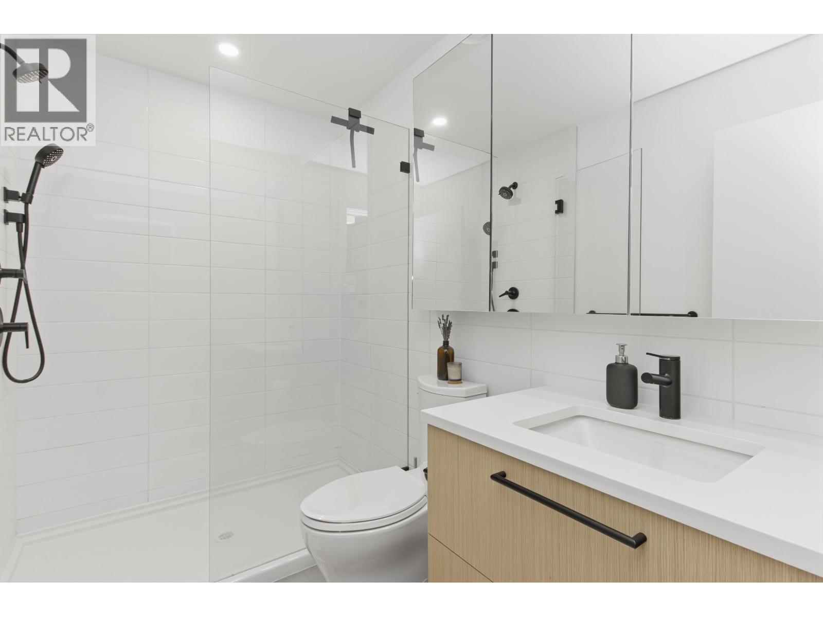 38046 KEEL WAY, Squamish