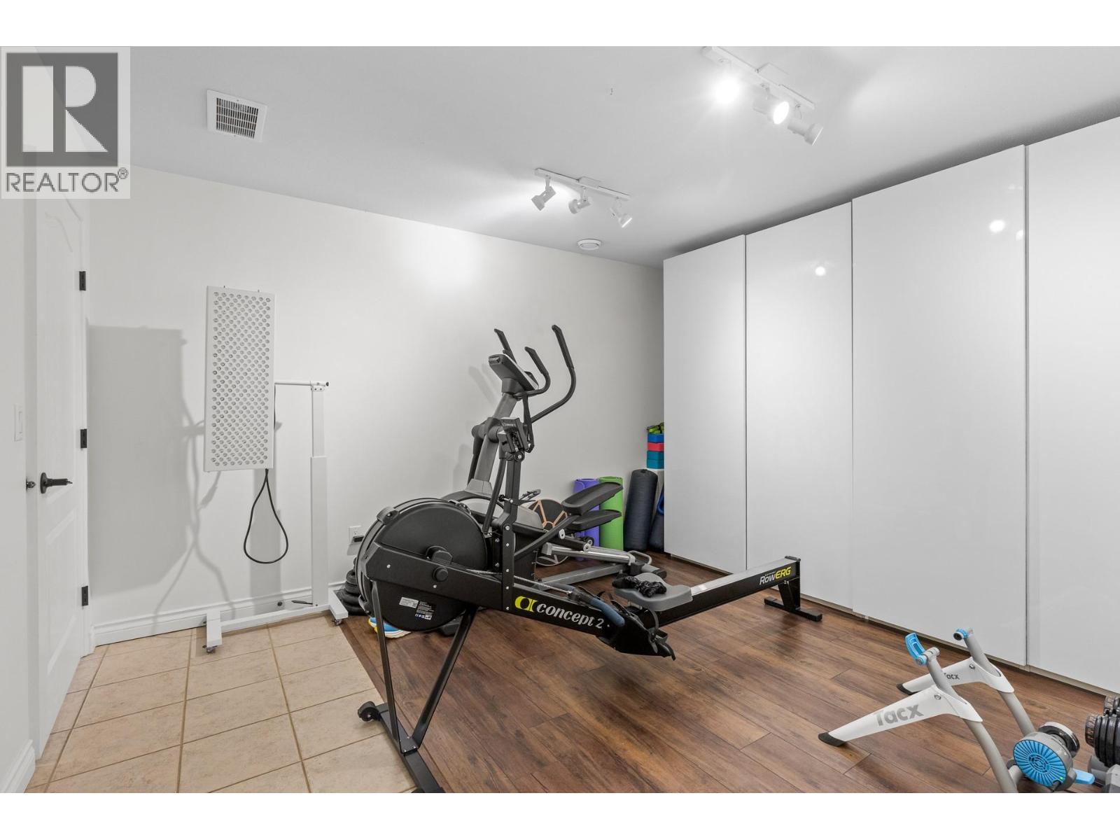 1232 Pettman Road - 39