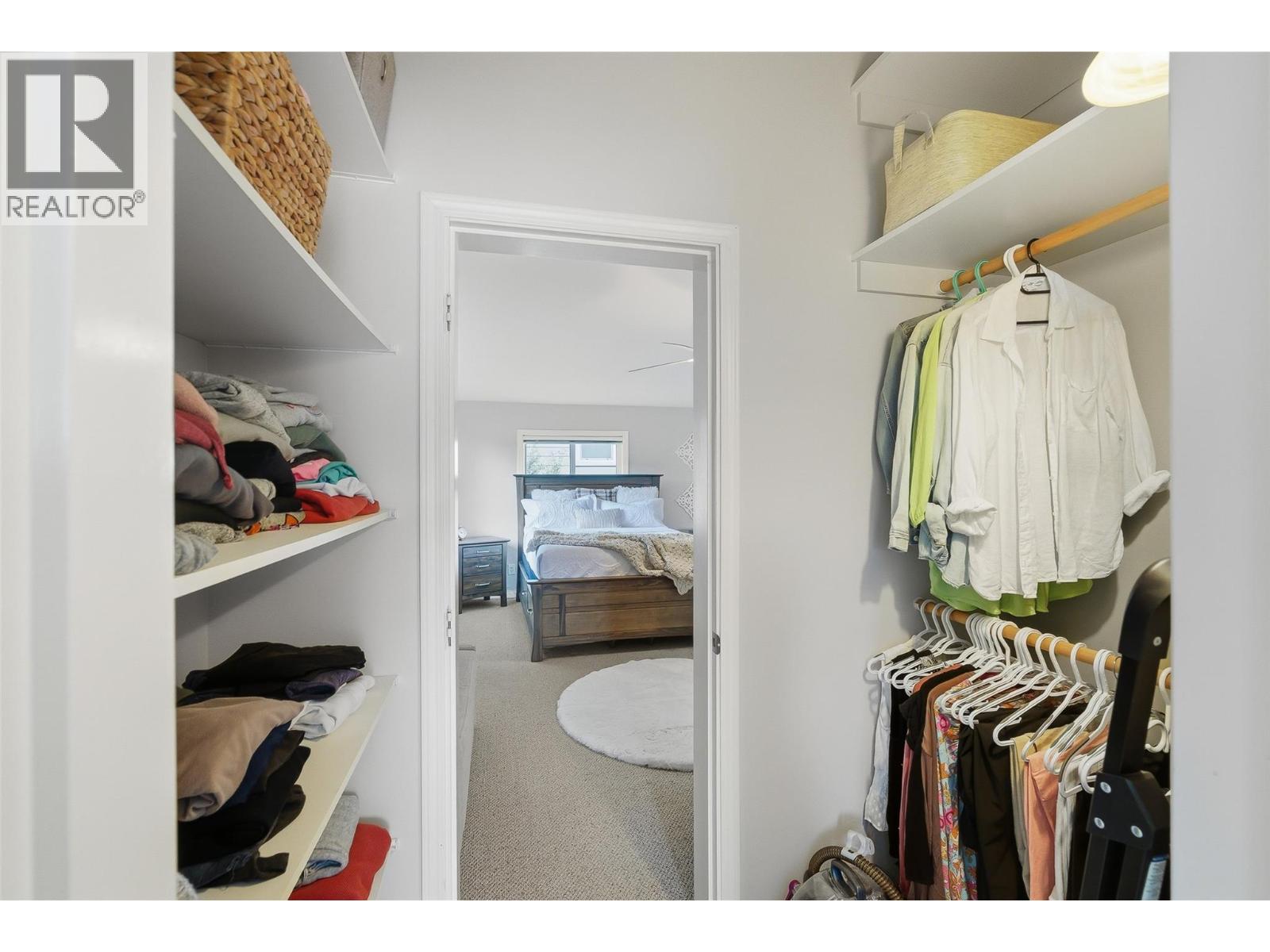 1127 Columbia Street - 36