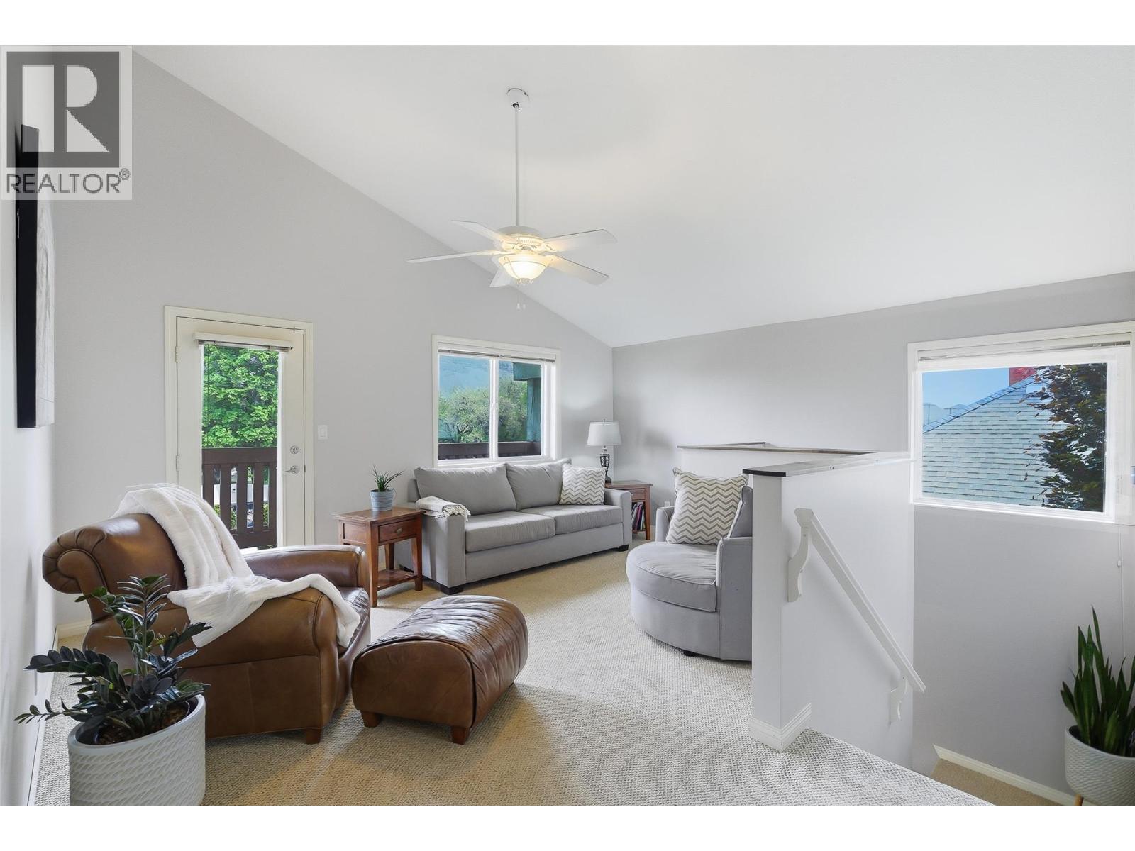 1127 Columbia Street - 30