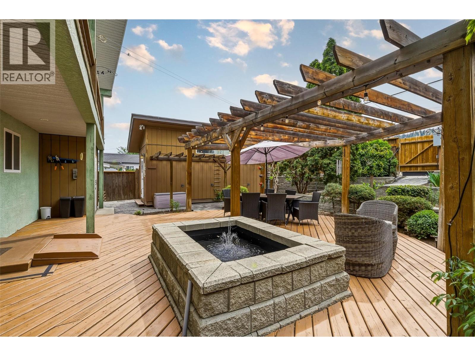 1127 Columbia Street - 49