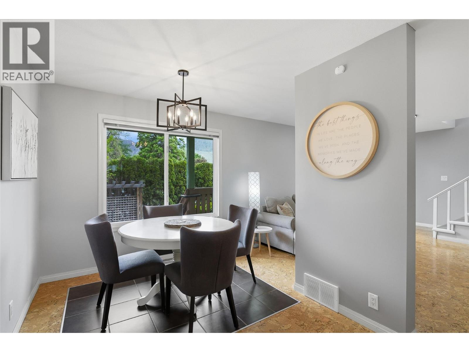 1127 Columbia Street - 9