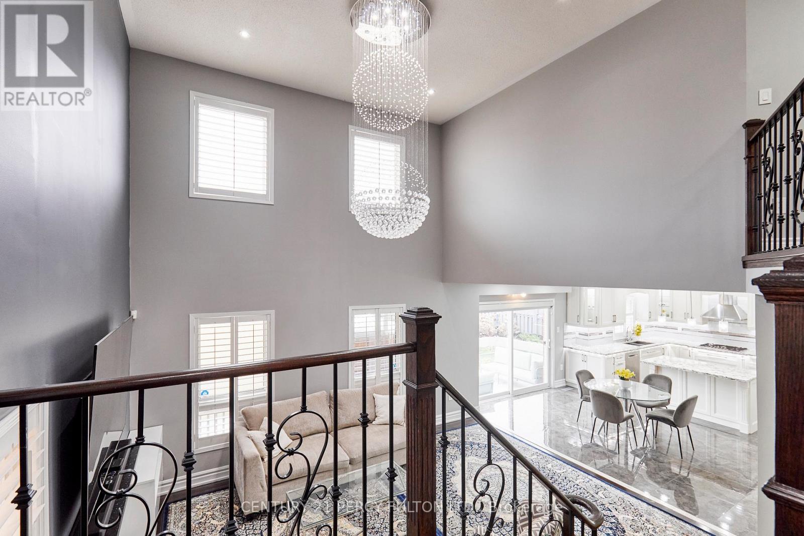 7 SCHOOLBRIDGE STREET - 11