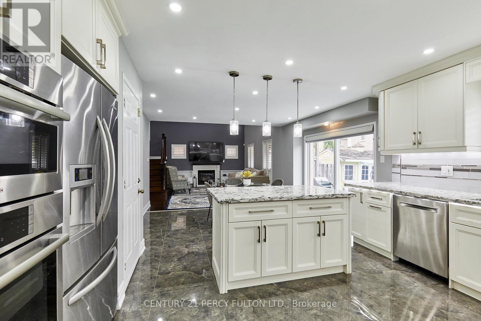 7 SCHOOLBRIDGE STREET - 16