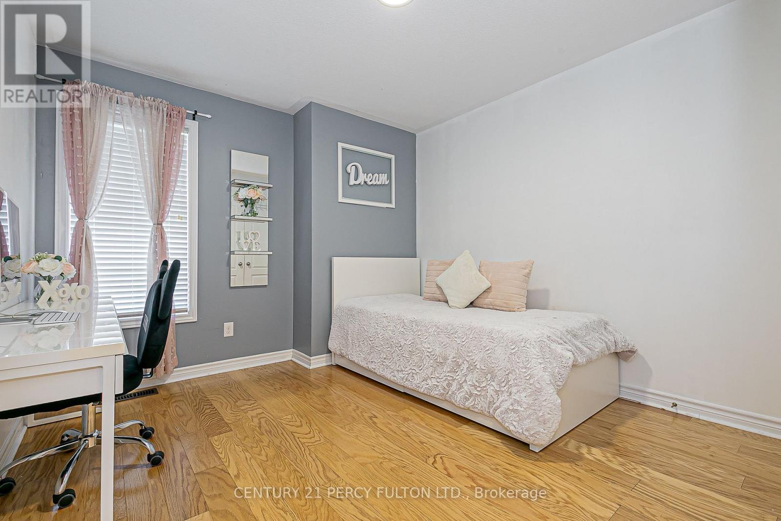 29 VETTESE COURT - 12