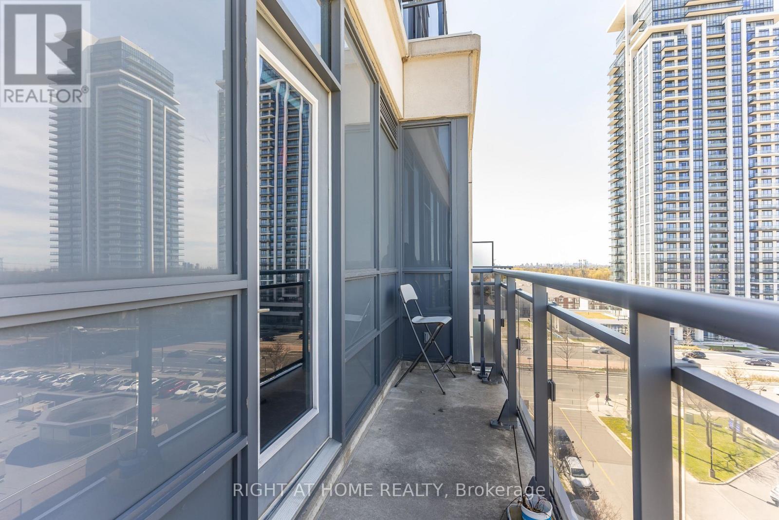 #1021 370 HIGHWAY 7 E - 9