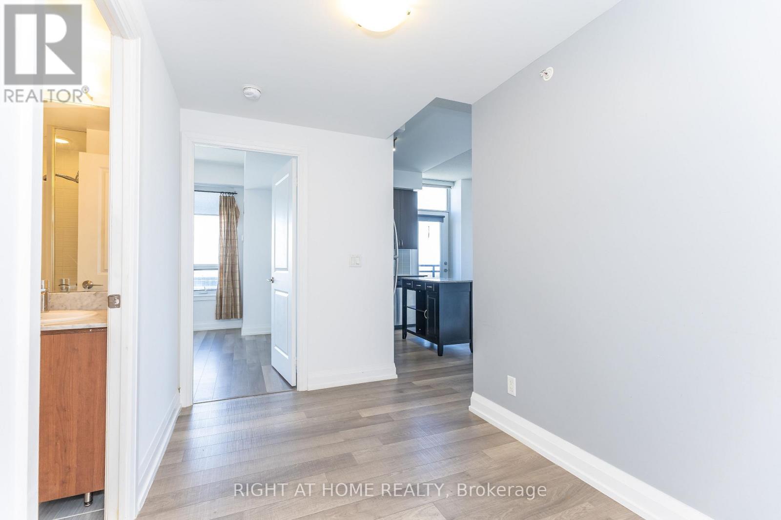 #1021 370 HIGHWAY 7 E - 8