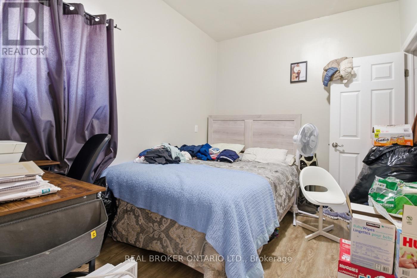 256 LINCOLN STREET - 11