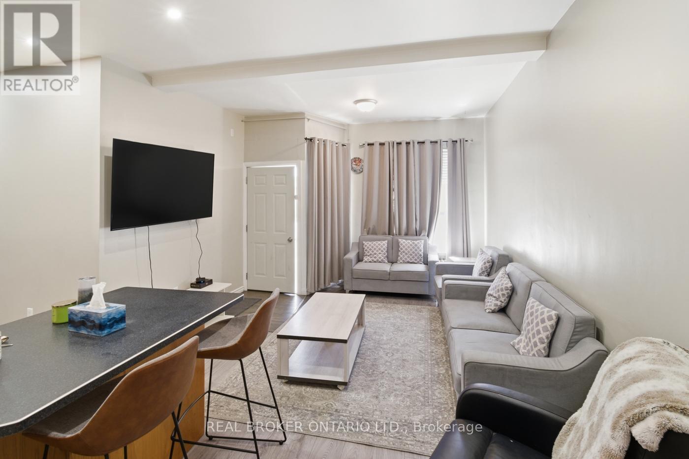 256 LINCOLN STREET - 17