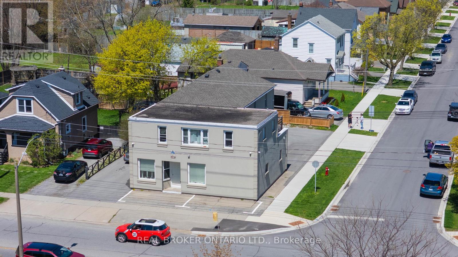 256 LINCOLN STREET - 44