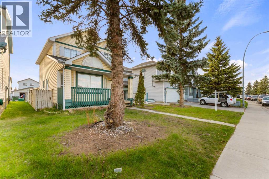 3806 Catalina Boulevard NE - Image 3