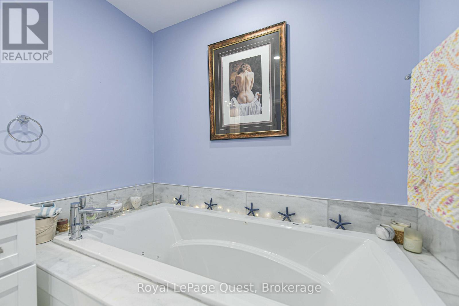 #202 585 ATHERLEY ROAD - 22