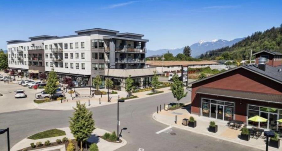 210 45505 CAMPUS DRIVE, Garrison Crossing, Chilliwack
