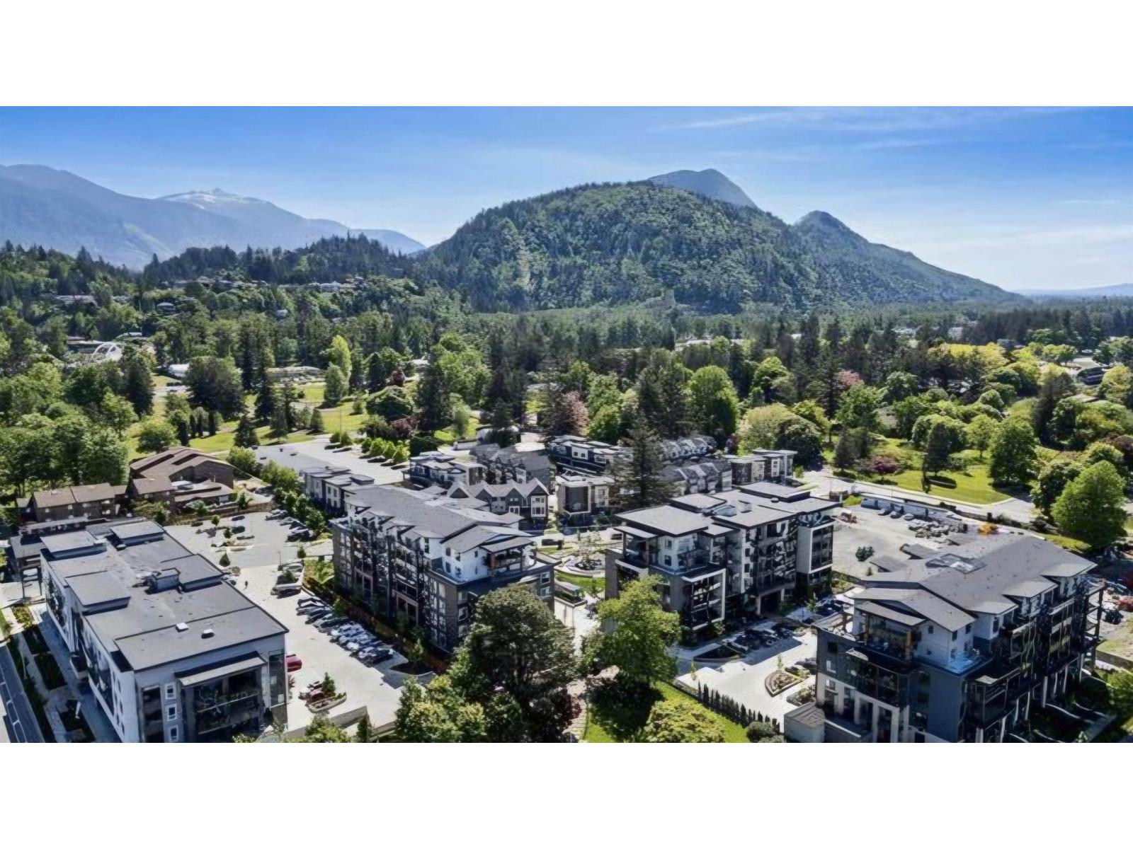 210 45505 CAMPUS DRIVE, Garrison Crossing, Chilliwack