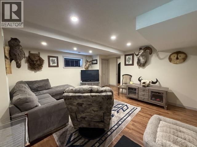 7264 EUGENE ROAD - 22