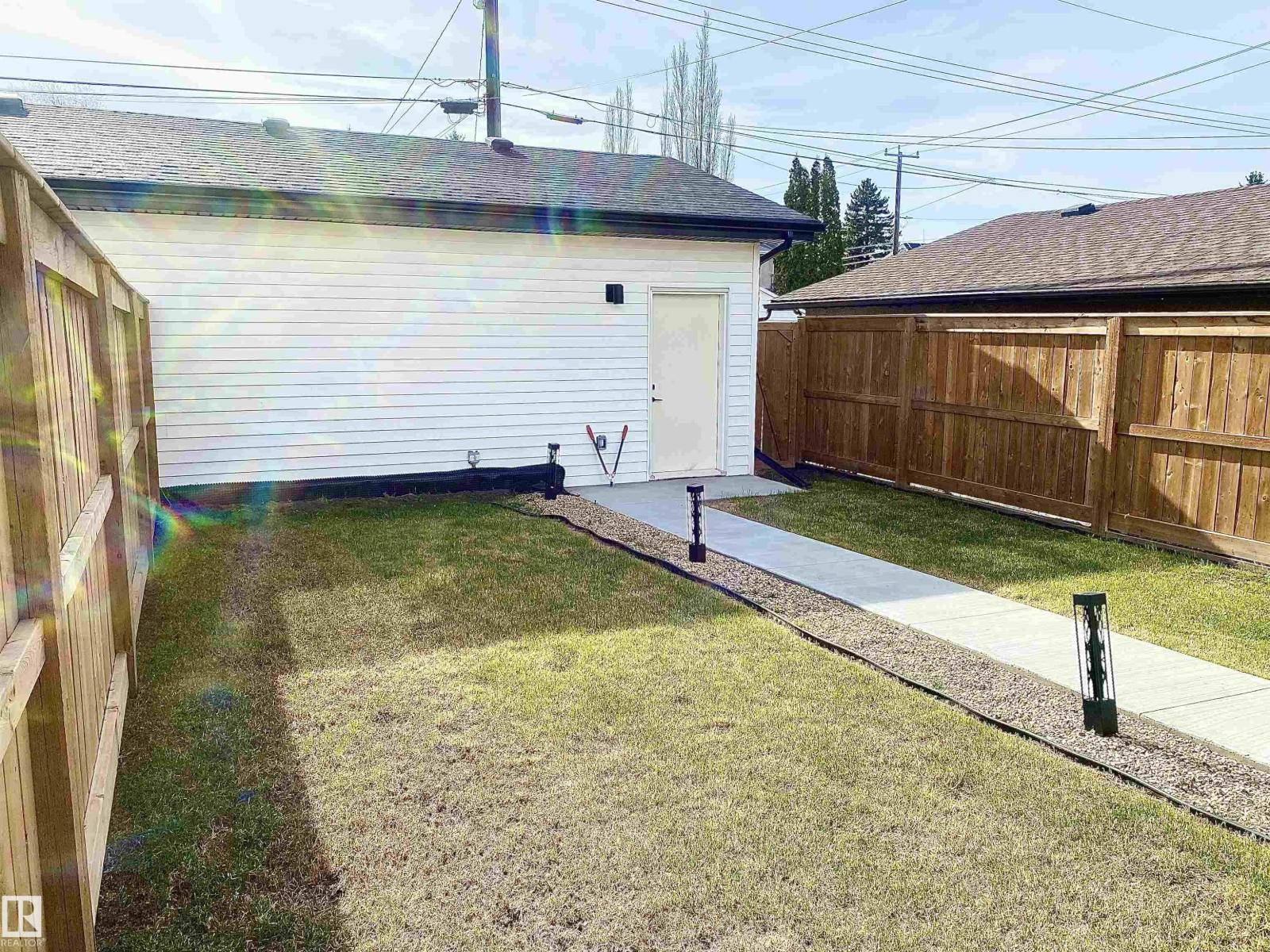 10936 117 ST NW - 48