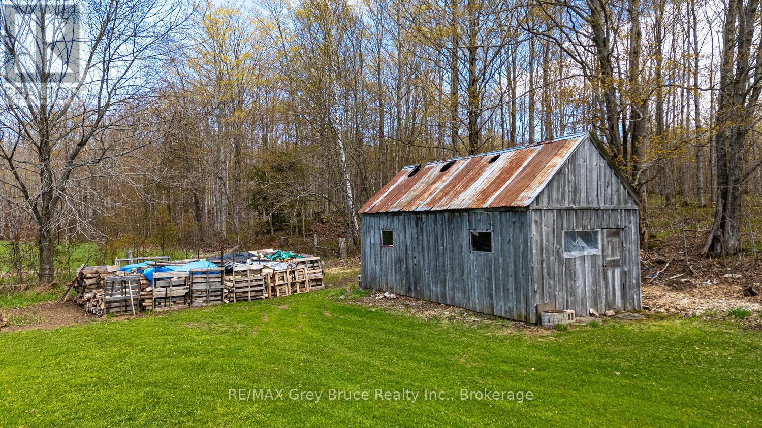130483 GLEASON LAKE ROAD - 43