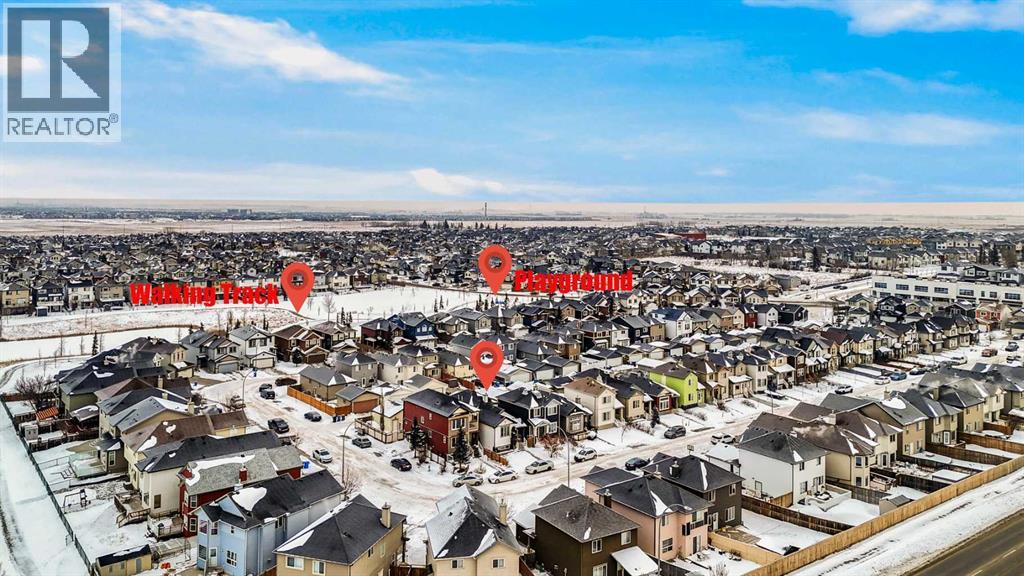 141 Saddlecrest Close NE - 48