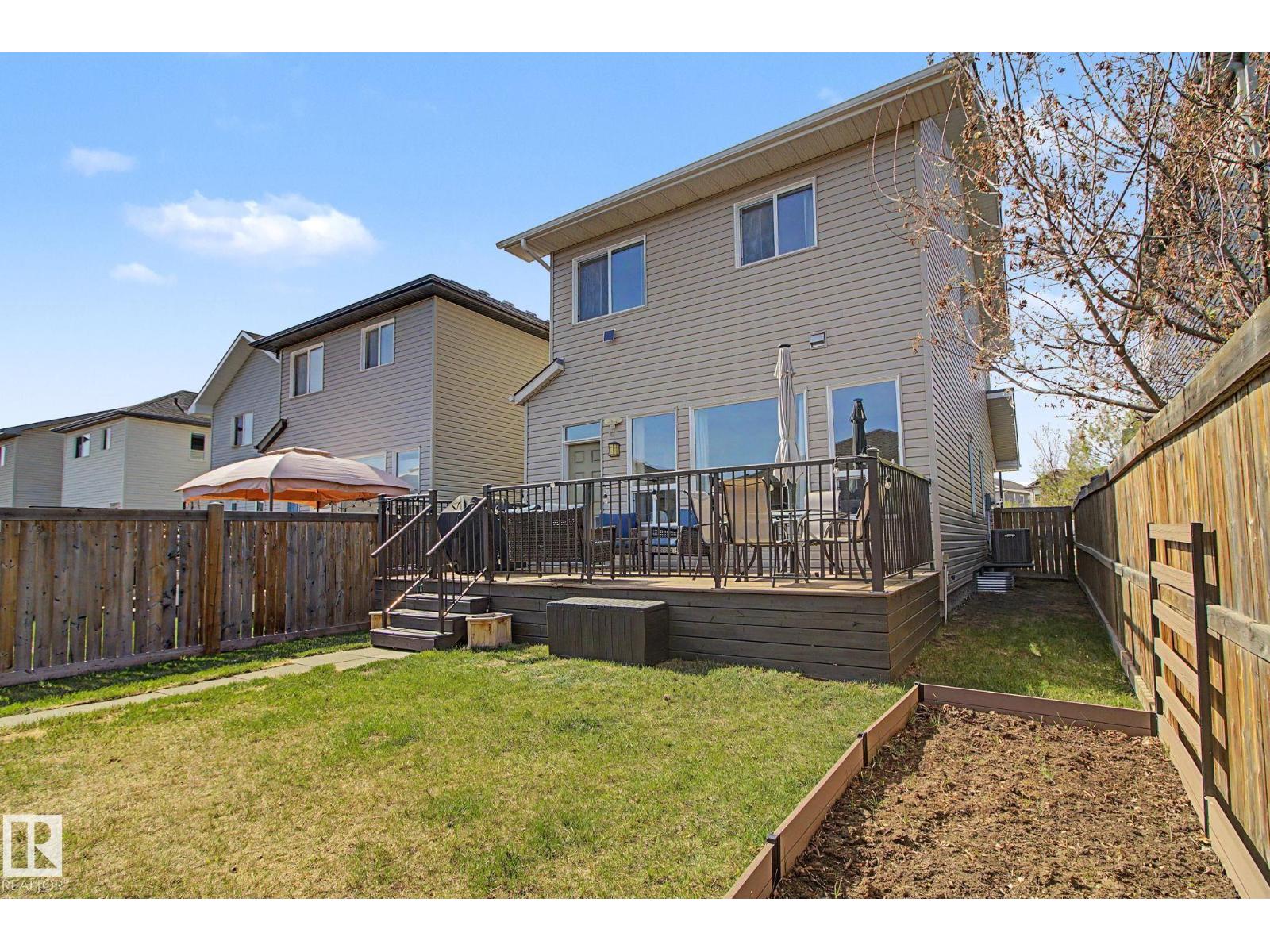 7363 179 AV NW, Edmonton