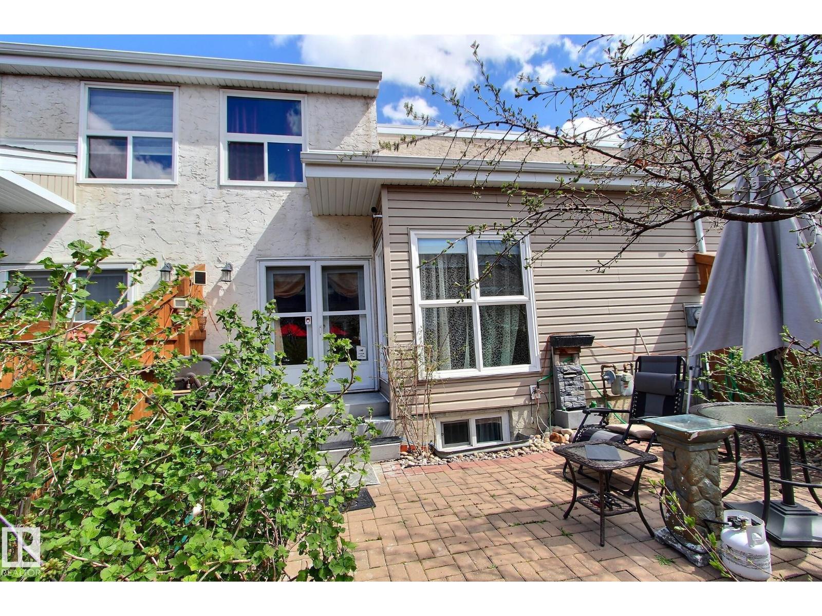230 CHATEAU PL NW, Edmonton