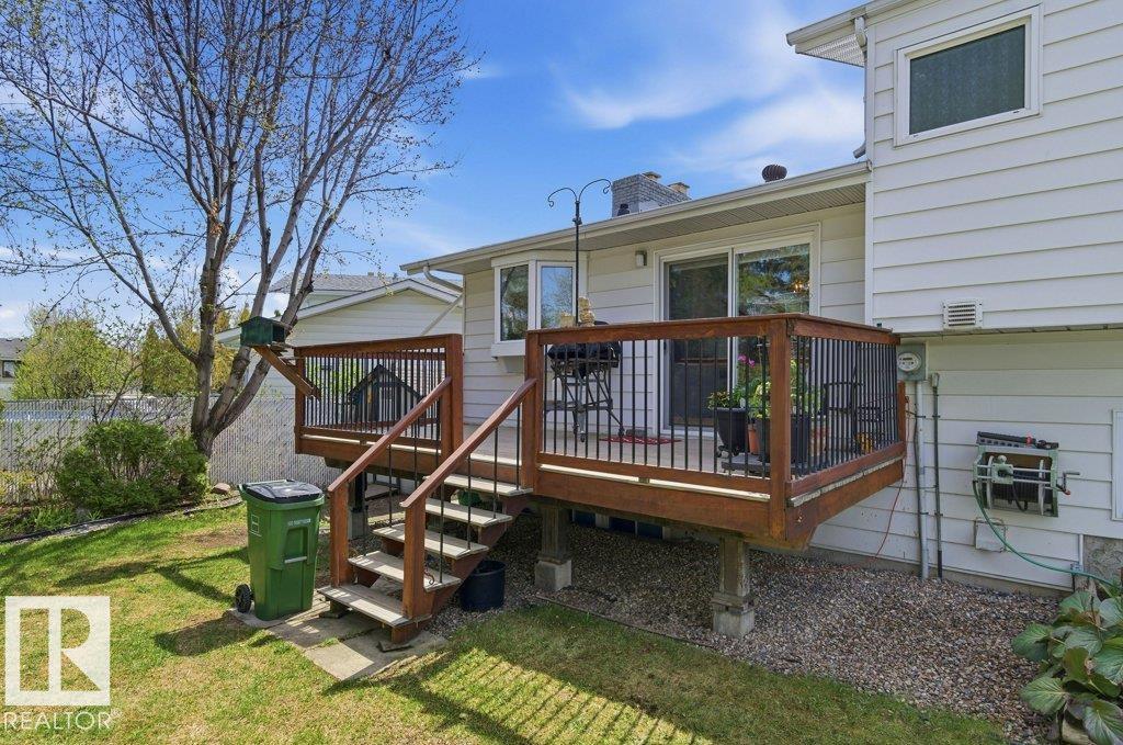 8608 22 AVE NW, Edmonton