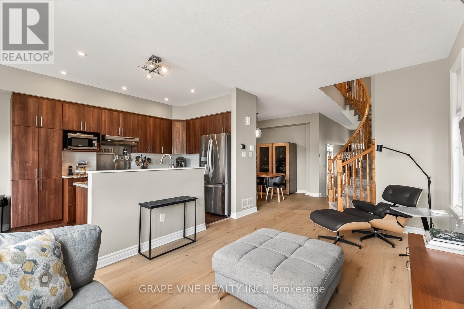 510 GRAND TULLY WAY - 11