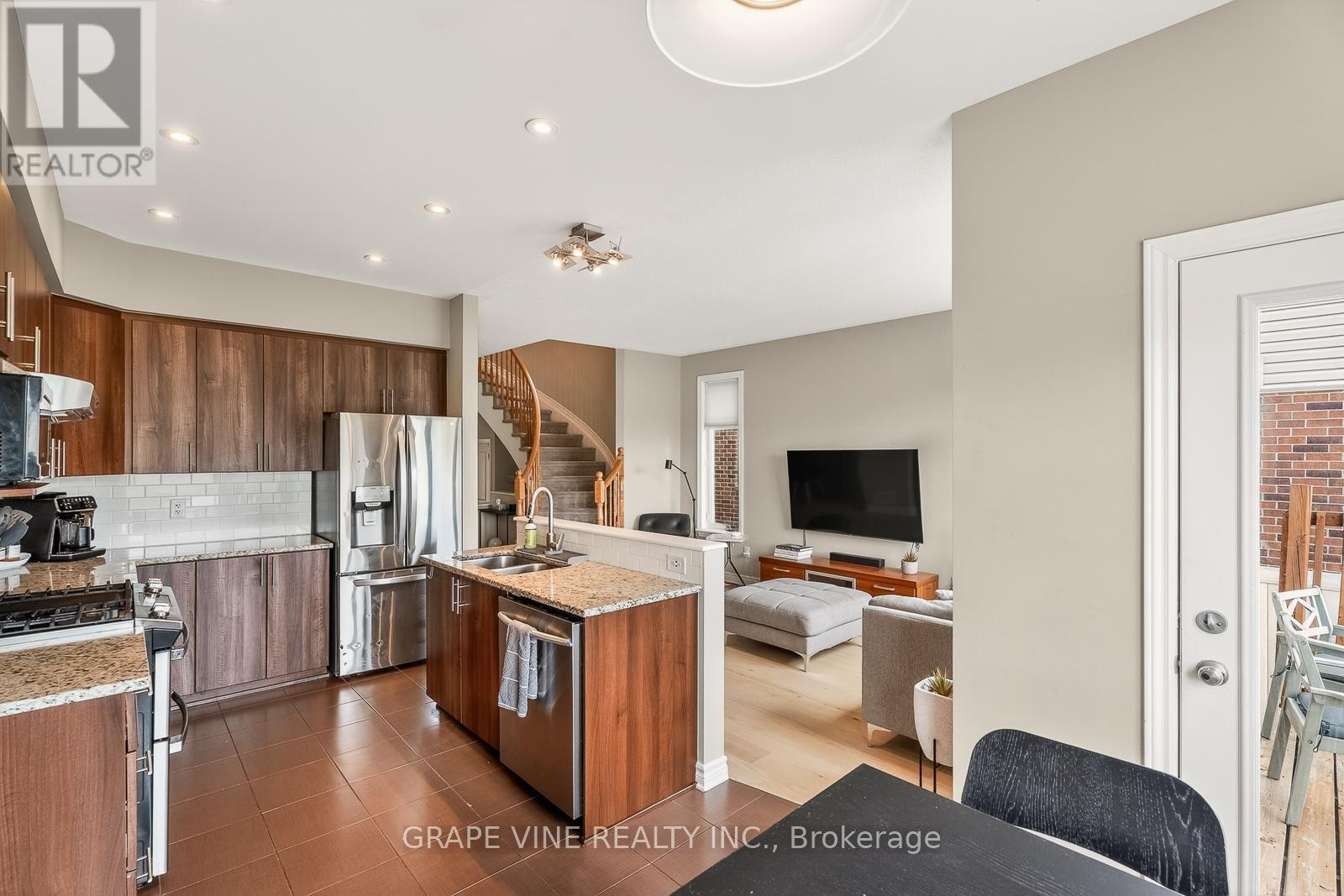 510 GRAND TULLY WAY - 16
