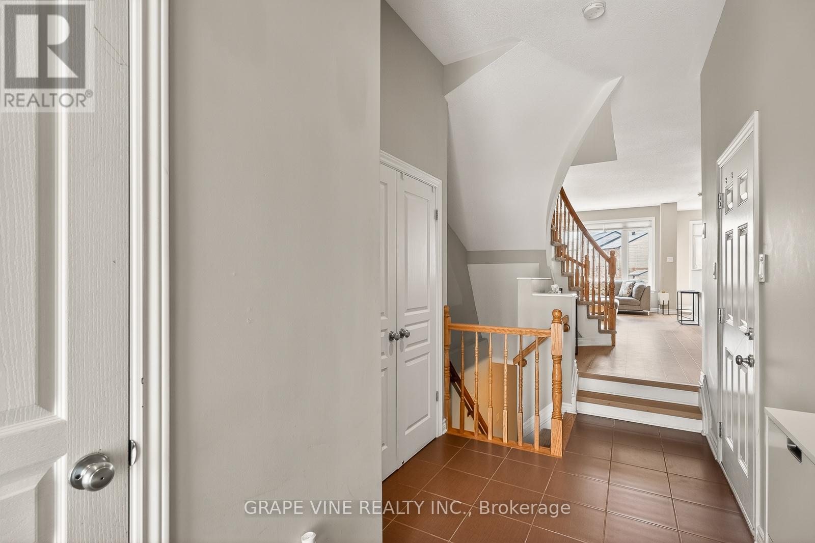 510 GRAND TULLY WAY - 4