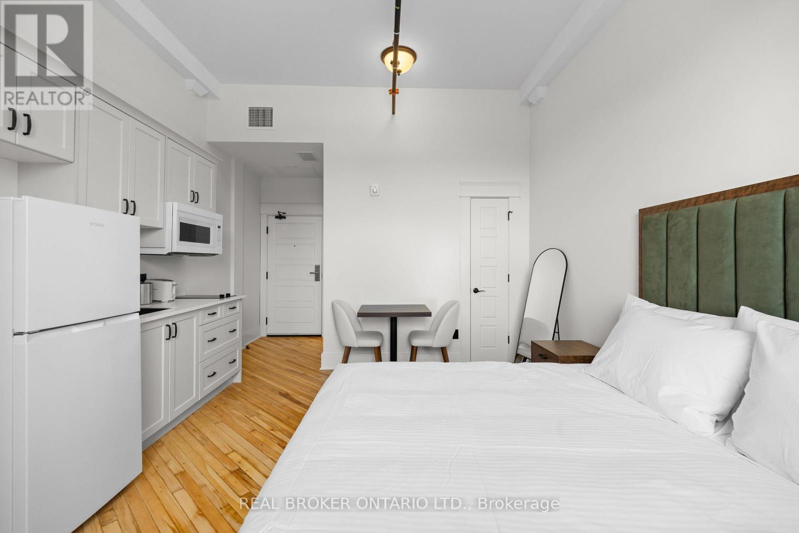 One Bedroom for Rent in Ottawa – 203 – 150 MILL STREET, Ottawa – By Peter Sagos - Image 9
