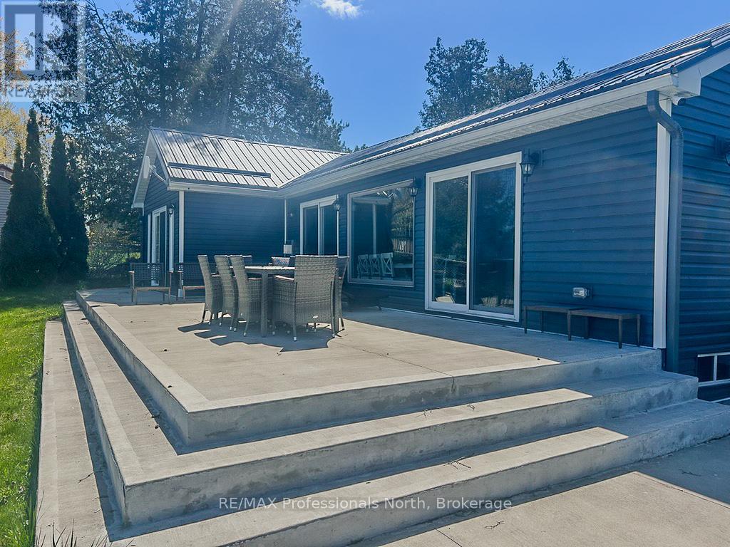 652 ROBEL DRIVE - 26