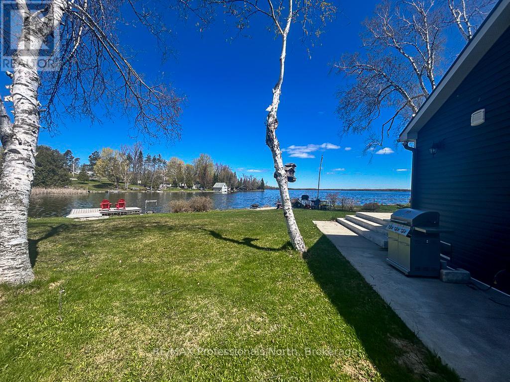 652 ROBEL DRIVE - 31