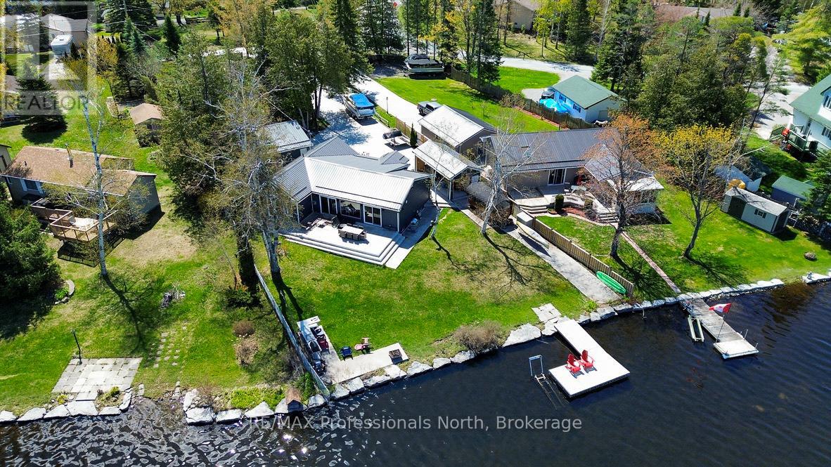 652 ROBEL DRIVE - 40