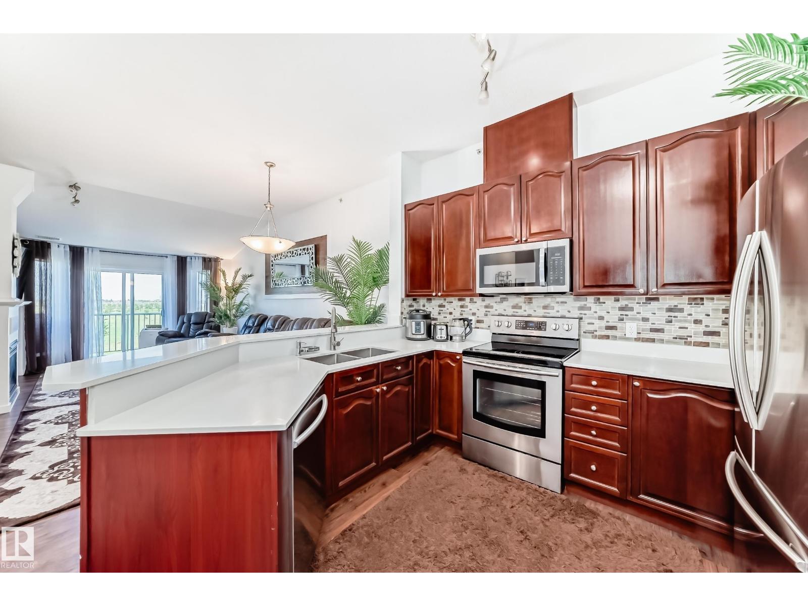 #412 4312 139 AV NW, Edmonton