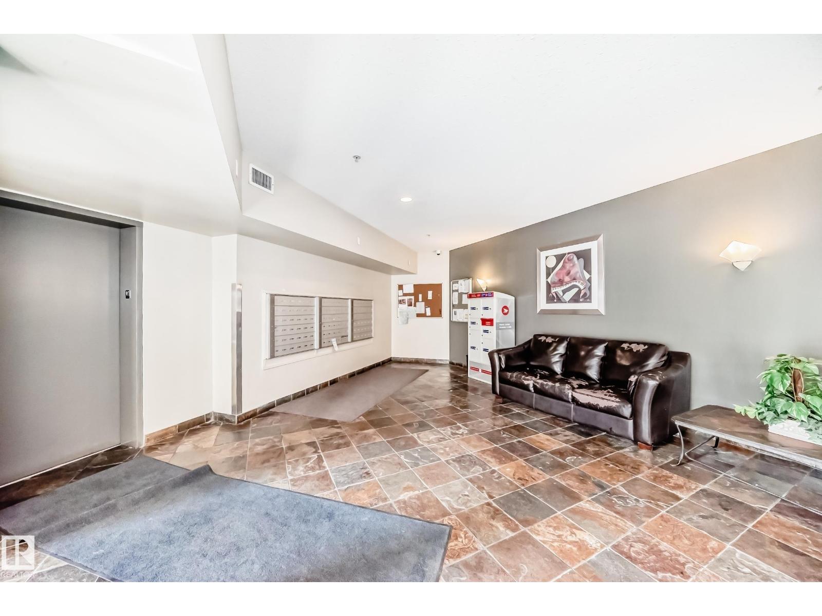 #412 4312 139 AV NW, Edmonton
