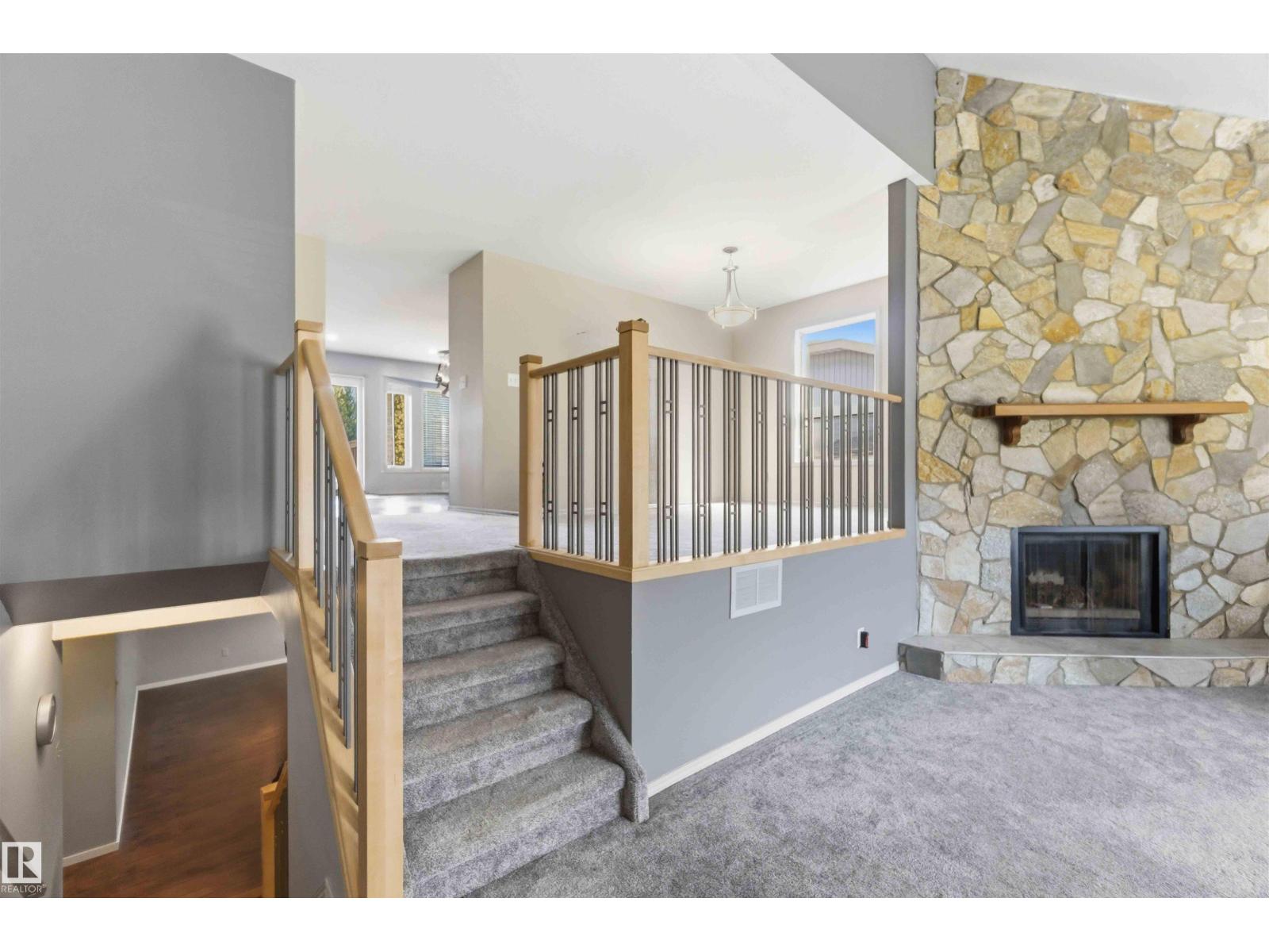 42 Patterson Cr, St. Albert