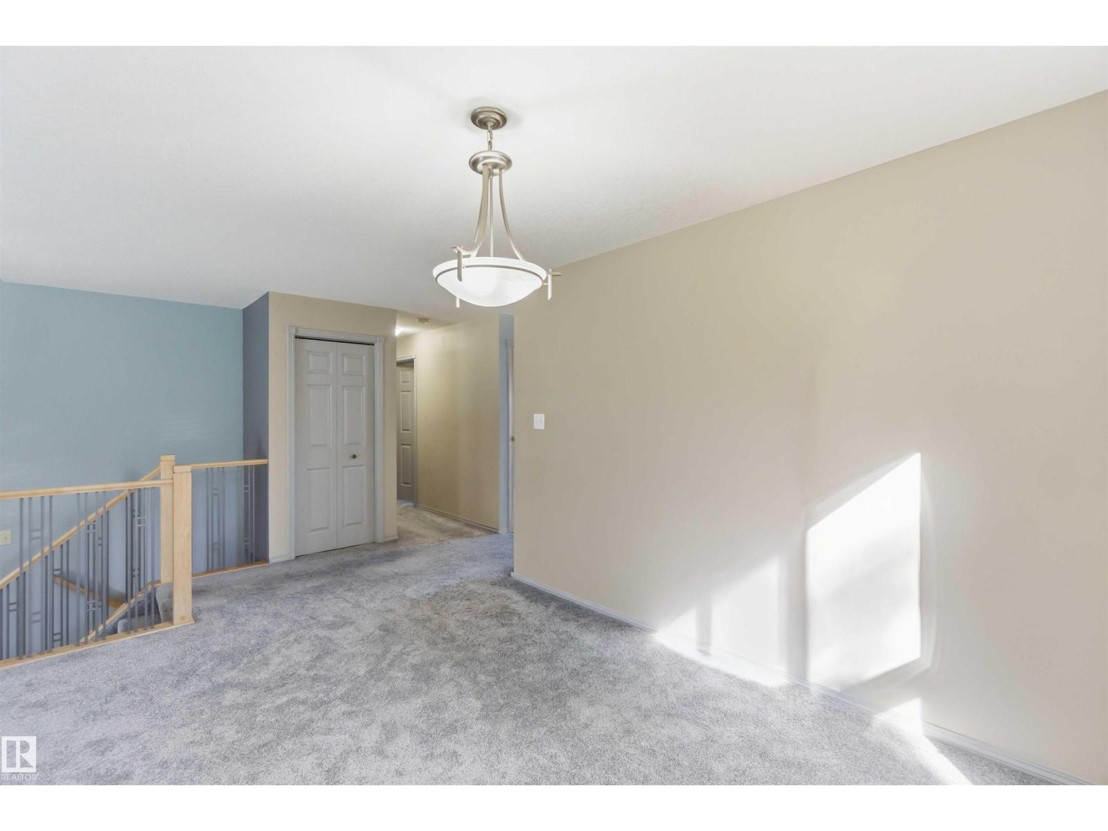 42 Patterson Cr, St. Albert