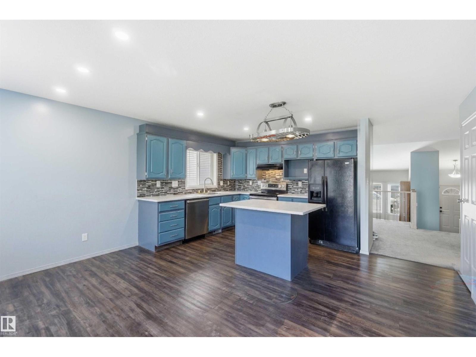 42 Patterson Cr, St. Albert