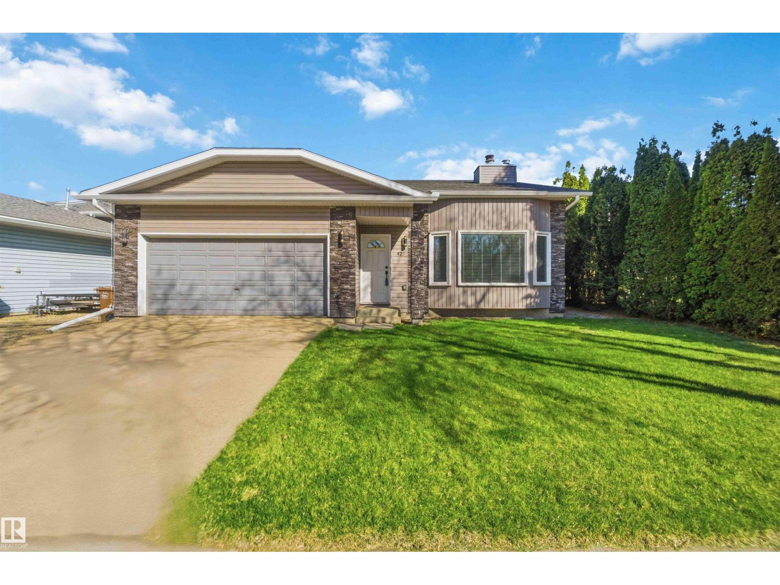 42 Patterson Cr, St. Albert