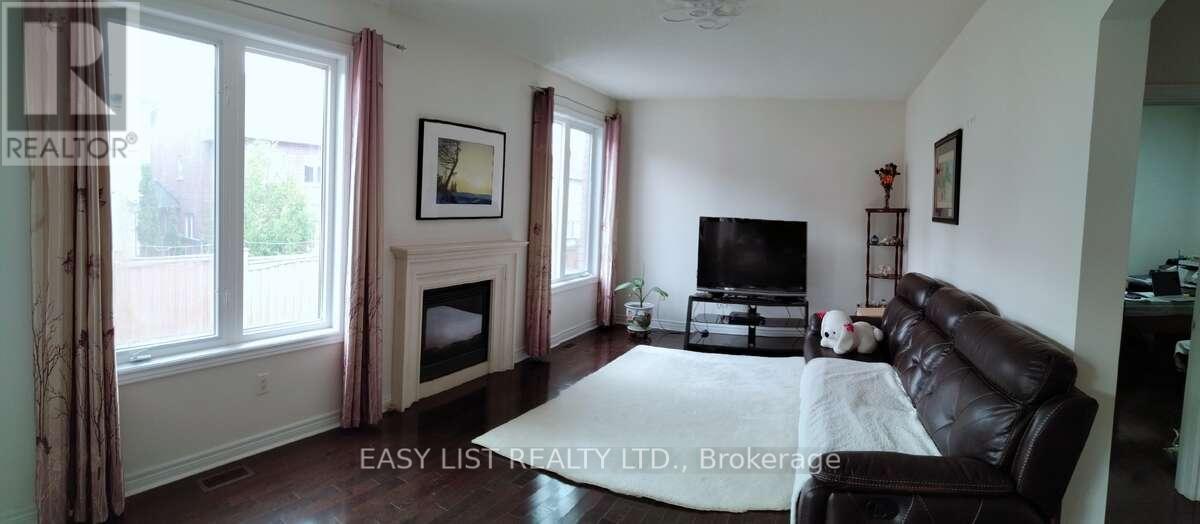 16 GROVEWOOD STREET - 15