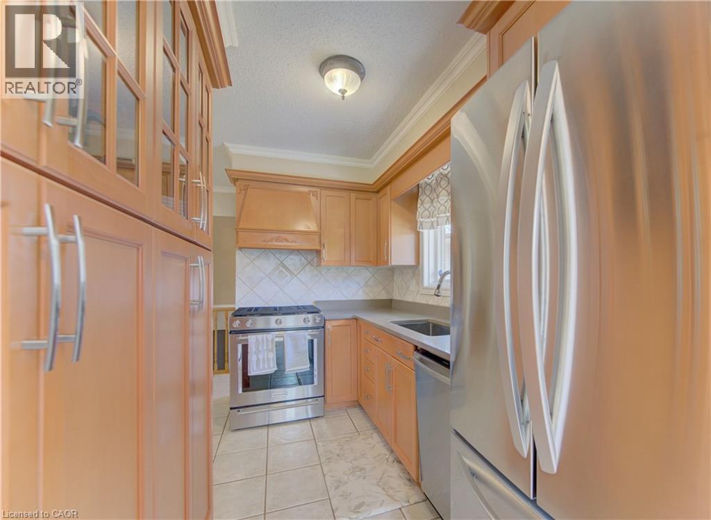 10 BOSWORTH Crescent, Kitchener, Ontario, N2E1Z1 — Photo 38