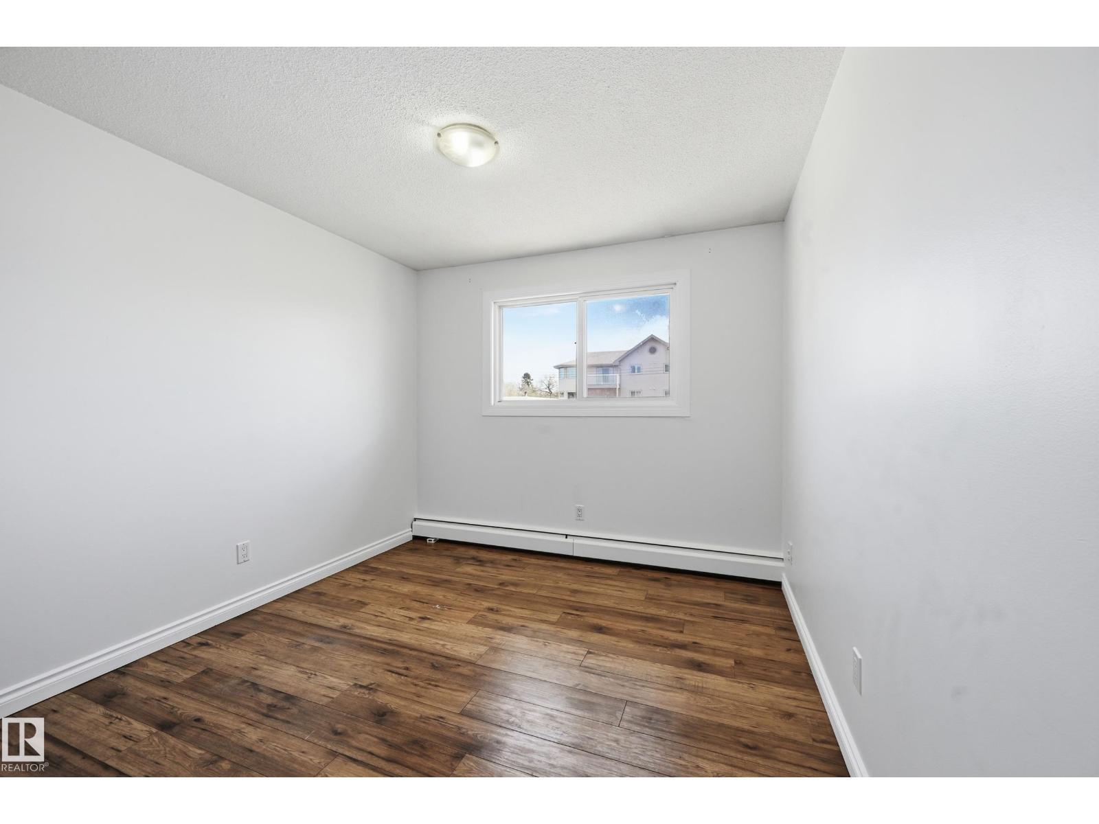 #305 10811 115 ST NW NW, Edmonton