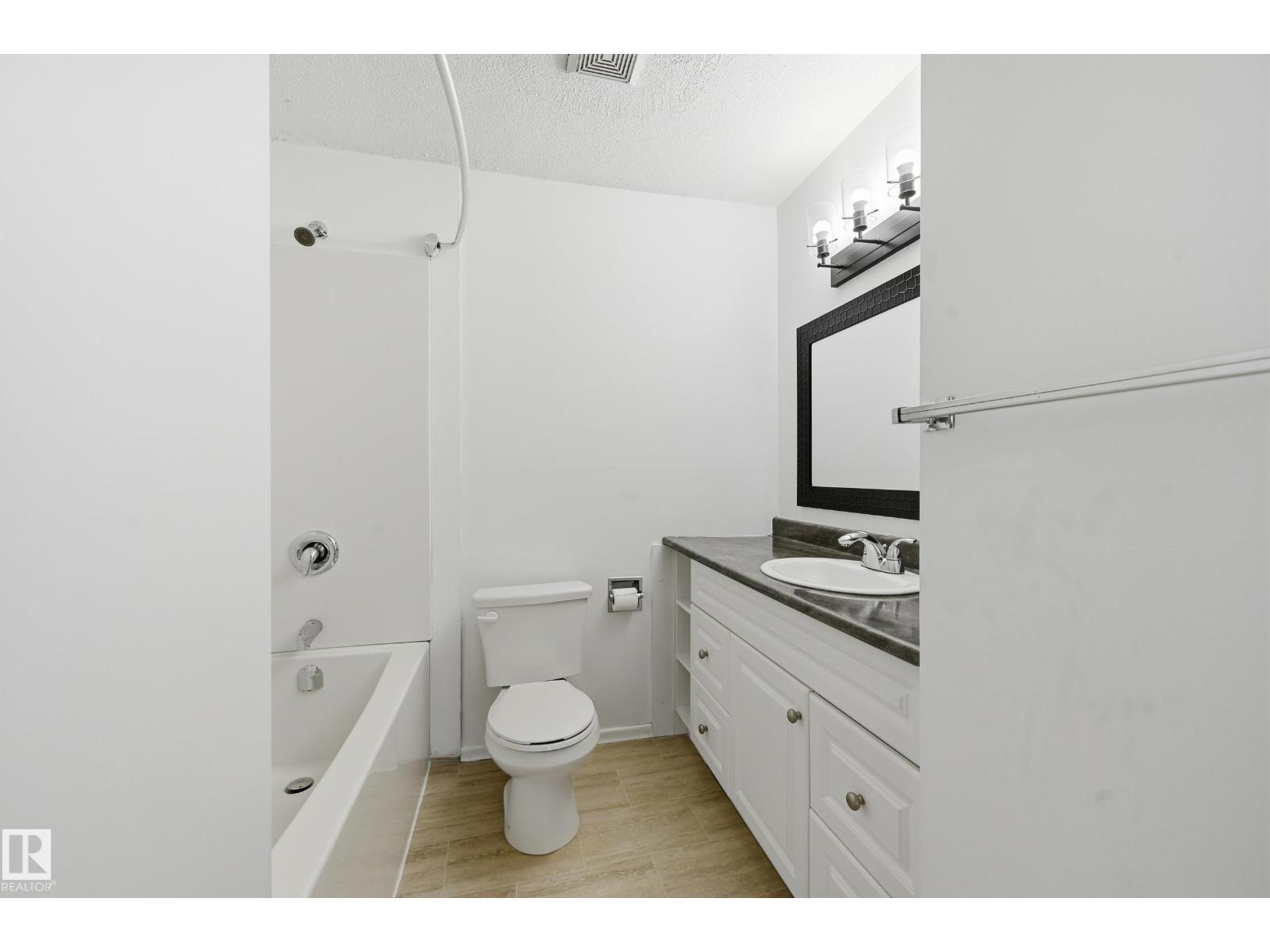 #305 10811 115 ST NW NW, Edmonton