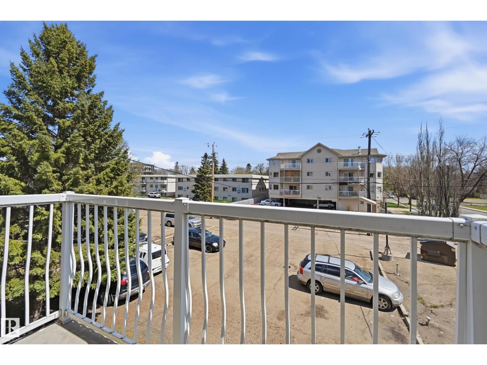 #305 10811 115 ST NW NW, Edmonton