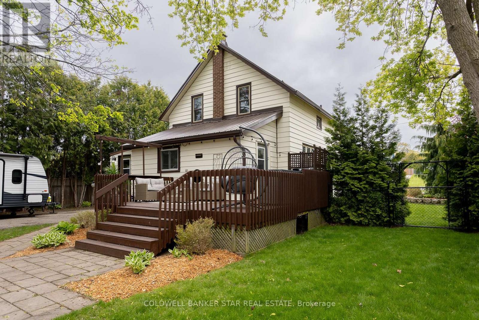 106 FAIRVIEW AVENUE - 40